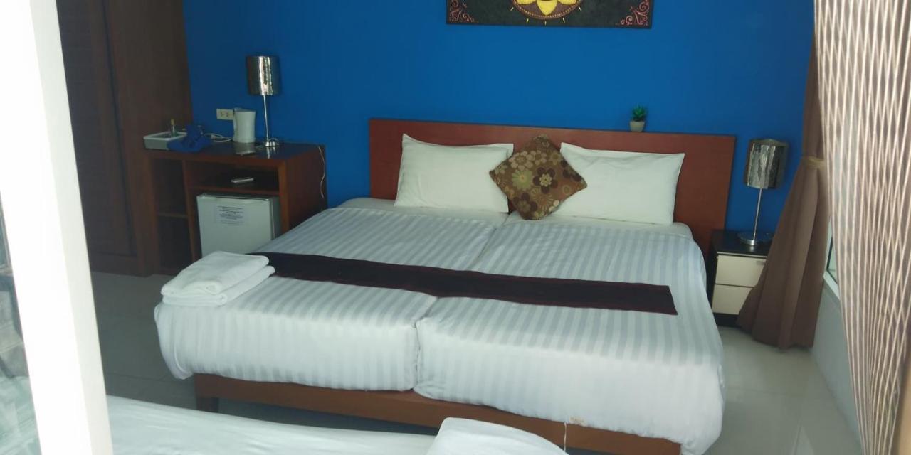 Rama Kata Beach Hotel Eksteriør billede