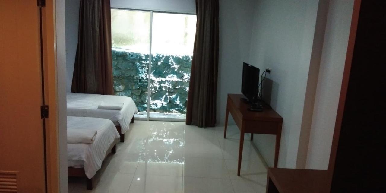 Rama Kata Beach Hotel Eksteriør billede